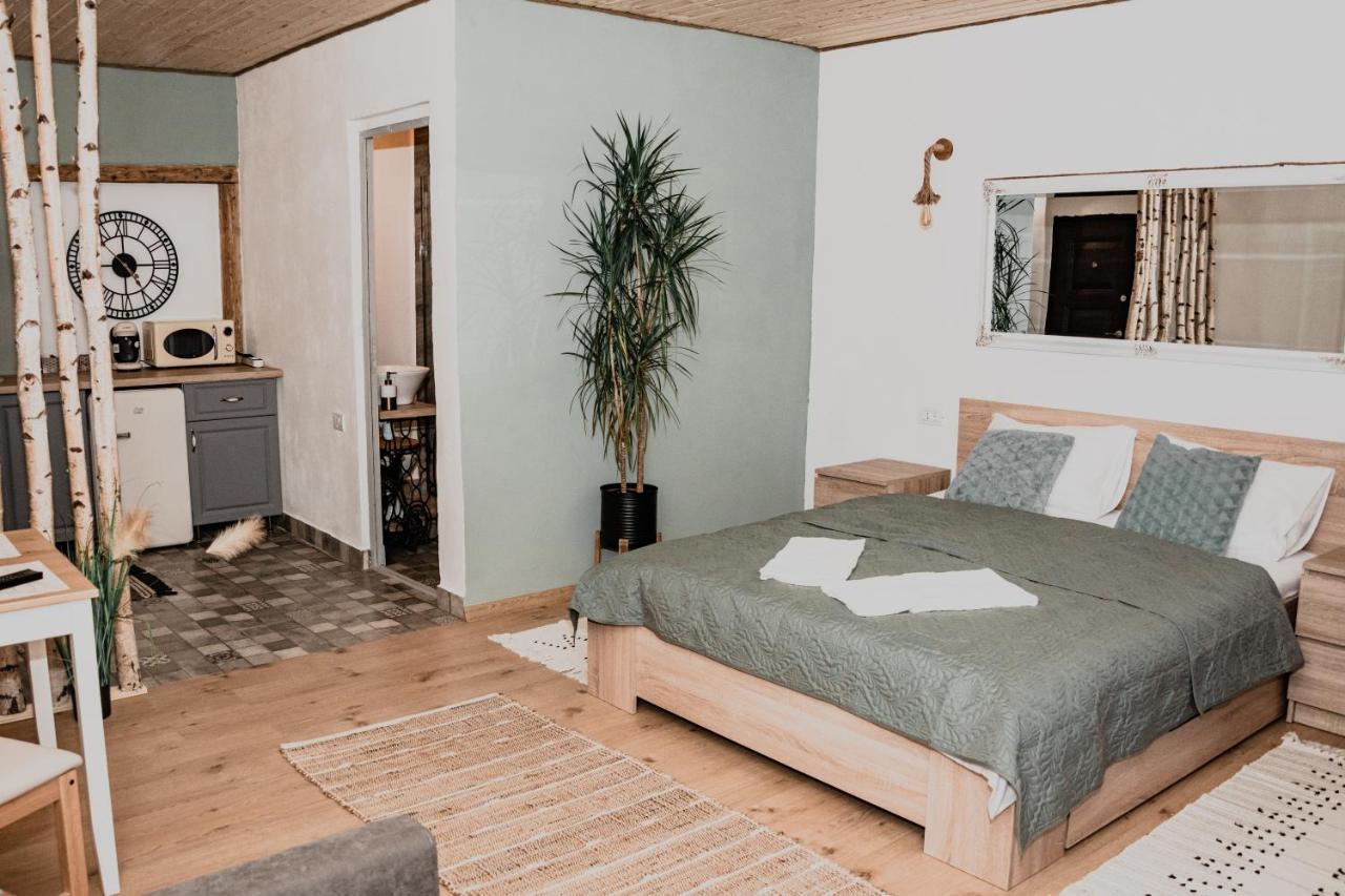 בראשוב Central Garden Apartments מראה חיצוני תמונה