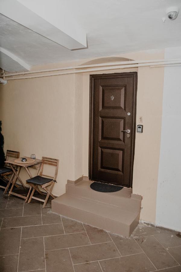 בראשוב Central Garden Apartments מראה חיצוני תמונה